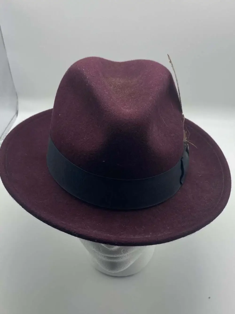 Coorin Bros Burgundy Wool Fedora Hat with Black Band and Feather Accent, Medium
